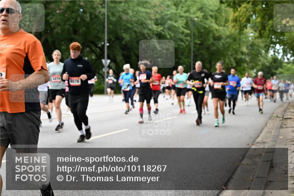 06.09.2026 - CURREX Alsterlauf Dr. Thomas Lammeyer http://msf.ph/oto/10118267 06.09.2026 09:16:52 Laufen 8076 meine-sportfotos.de