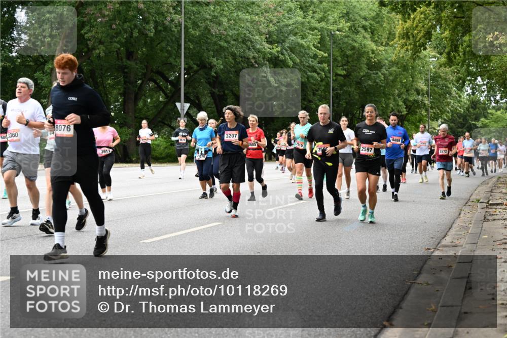06.09.2026 - CURREX Alsterlauf Dr. Thomas Lammeyer http://msf.ph/oto/10118269 06.09.2026 09:16:53 Laufen 588, 3360, 8076, 3207, 2110, 3911, 2505, 2597, 5889, 6385, 2572 meine-sportfotos.de