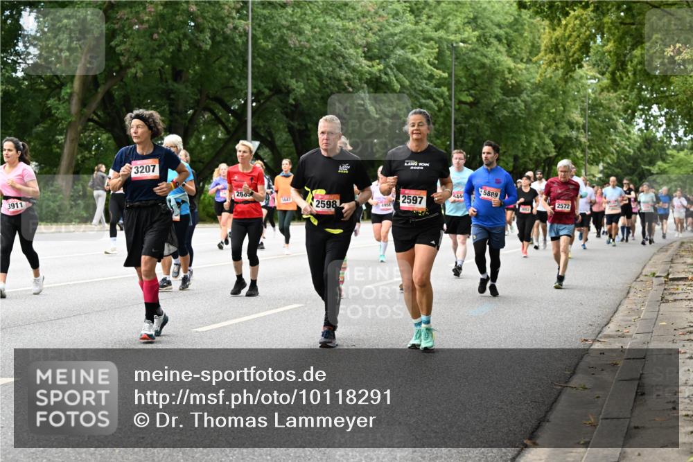 06.09.2026 - CURREX Alsterlauf Dr. Thomas Lammeyer http://msf.ph/oto/10118291 06.09.2026 09:16:55 Laufen 3207, 3911, 10, 10, 2026, 2603, 5647, 2598, 4958, 2597, 444, 5889, 2572, 3052 meine-sportfotos.de