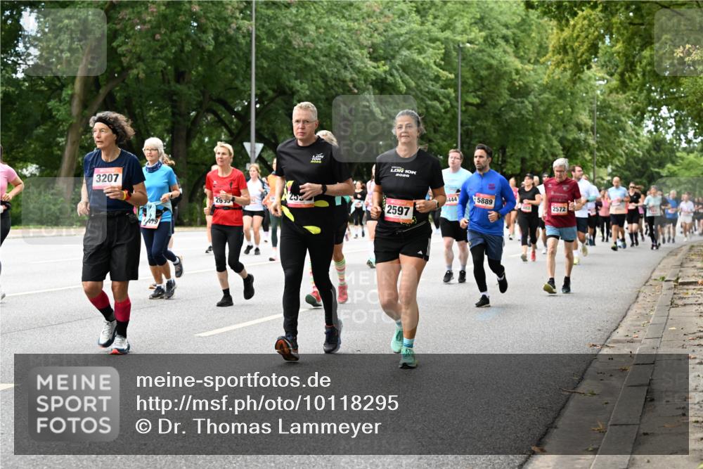 06.09.2026 - CURREX Alsterlauf Dr. Thomas Lammeyer http://msf.ph/oto/10118295 06.09.2026 09:16:55 Laufen 3207, 19, 26, 10, 2026, 2597, 5444, 5889, 2572 meine-sportfotos.de