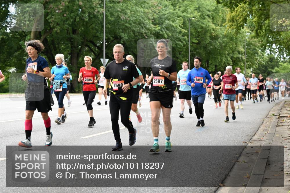 06.09.2026 - CURREX Alsterlauf Dr. Thomas Lammeyer http://msf.ph/oto/10118297 06.09.2026 09:16:55 Laufen 207, 2685, 2598, 10, 10, 2026, 2597, 6444, 5889, 2572 meine-sportfotos.de
