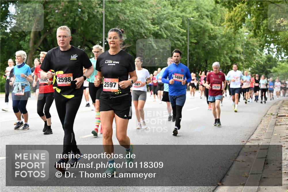 06.09.2026 - CURREX Alsterlauf Dr. Thomas Lammeyer http://msf.ph/oto/10118309 06.09.2026 09:16:56 Laufen 4479, 10, 2026, 2685, 2598, 2597, 083, 5889, 2572 meine-sportfotos.de