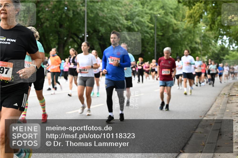 06.09.2026 - CURREX Alsterlauf Dr. Thomas Lammeyer http://msf.ph/oto/10118323 06.09.2026 09:16:57 Laufen 10, 2026, 97, 110, 58201, 2572 meine-sportfotos.de