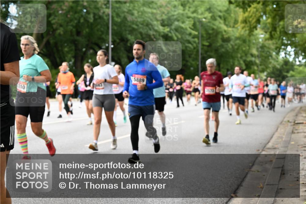 06.09.2026 - CURREX Alsterlauf Dr. Thomas Lammeyer http://msf.ph/oto/10118325 06.09.2026 09:16:57 Laufen 110, 5889 meine-sportfotos.de