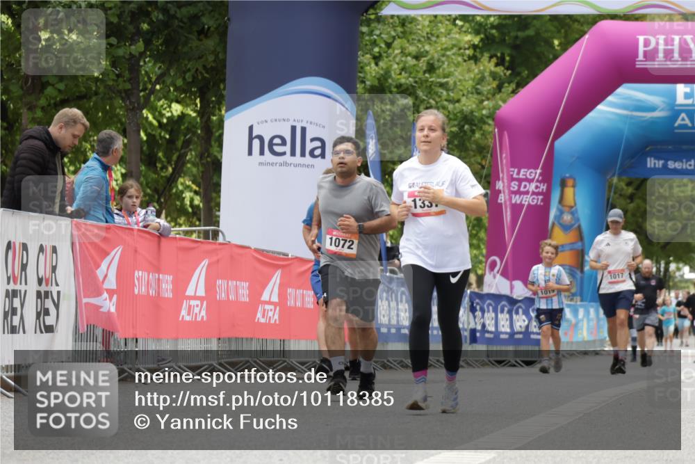 06.09.2026 - CURREX Alsterlauf Yannick Fuchs http://msf.ph/oto/10118385 06.09.2026 12:02:17 Ziel 1209 meine-sportfotos.de
