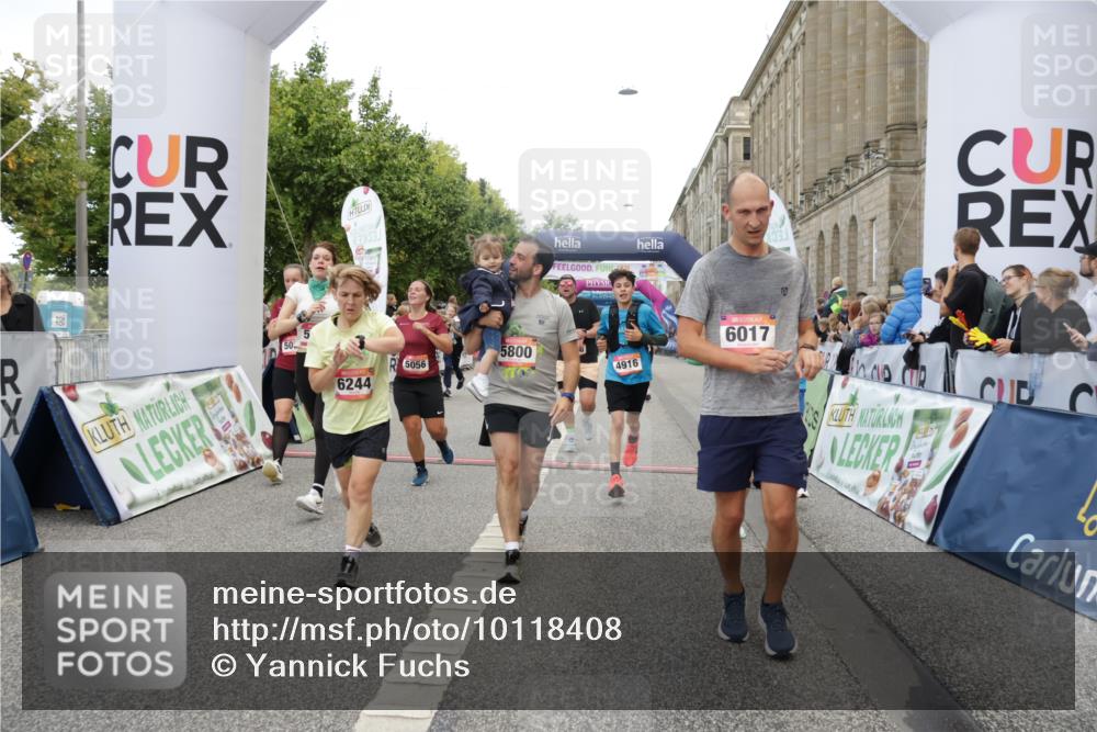 06.09.2026 - CURREX Alsterlauf Yannick Fuchs http://msf.ph/oto/10118408 06.09.2026 09:59:48 Ziel 2269, 2660, 2676, 3119, 3120, 3414, 4042, 4209, 4323, 4324, 4498, 4889, 4916, 5055, 5056, 5154, 5229, 5269, 5497, 5800, 6017, 6148, 6244, 6268 meine-sportfotos.de