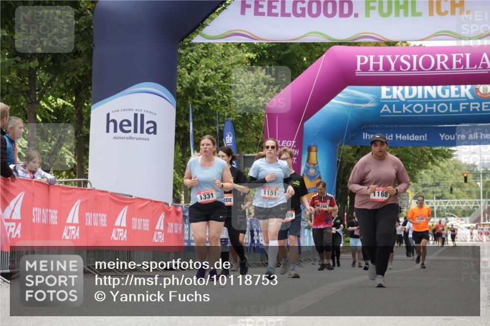 06.09.2026 - CURREX Alsterlauf Yannick Fuchs http://msf.ph/oto/10118753 06.09.2026 12:02:44 Ziel 1005, 8267 meine-sportfotos.de