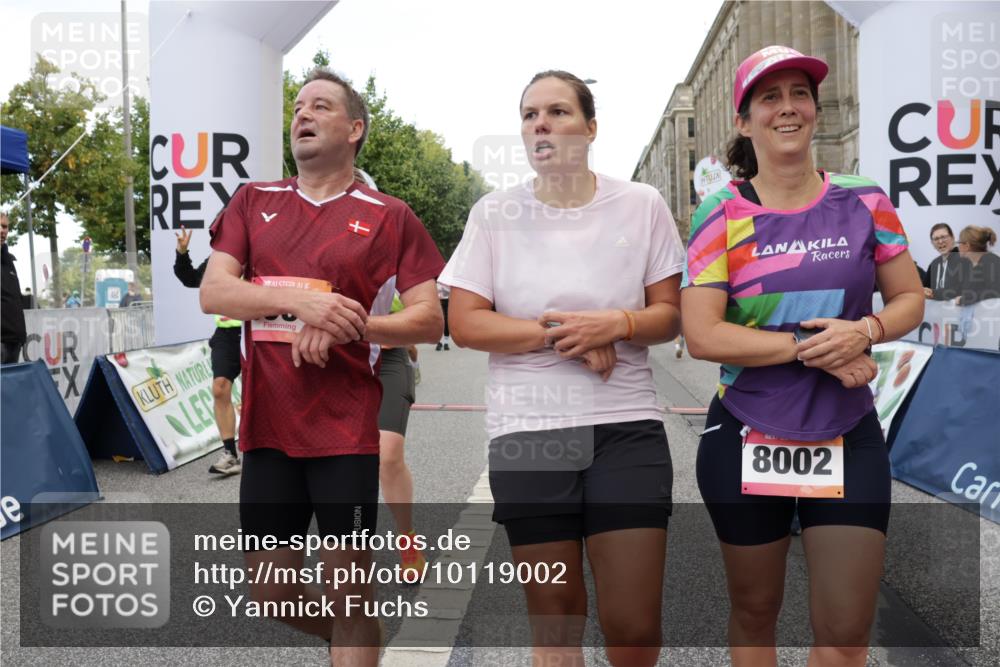 06.09.2026 - CURREX Alsterlauf Yannick Fuchs http://msf.ph/oto/10119002 06.09.2026 10:00:11 Ziel 2136, 2528, 2686, 2940, 3006, 3262, 3268, 3294, 3364, 3506, 3507, 3511, 3567, 3897, 4136, 4237, 4407, 4424, 5472, 5501, 5738, 5741, 5823, 6028, 6241, 6254, 6299, 8002, 8035, 8212, 8314 meine-sportfotos.de