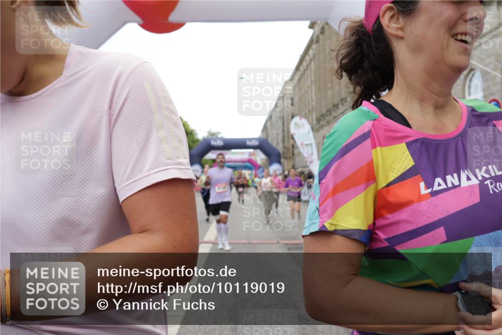 06.09.2026 - CURREX Alsterlauf Yannick Fuchs http://msf.ph/oto/10119019 06.09.2026 10:00:12 Ziel 2136, 2528, 2686, 2940, 3006, 3262, 3364, 3506, 3507, 3567, 3897, 4136, 4237, 4407, 4424, 5472, 5501, 5738, 5741, 6028, 6241, 6254, 6299, 8002, 8035, 8212, 8314 meine-sportfotos.de