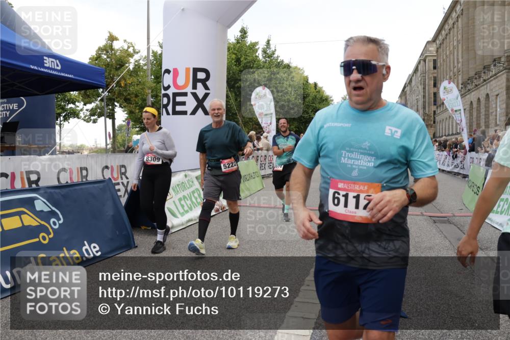 06.09.2026 - CURREX Alsterlauf Yannick Fuchs http://msf.ph/oto/10119273 06.09.2026 10:00:21 Ziel 2089, 2273, 2274, 2505, 2856, 2940, 3006, 3506, 3507, 3567, 3574, 3897, 4296, 4578, 5005, 5222, 5536, 5622, 6112, 6241, 6258, 6291, 6457, 8212 meine-sportfotos.de