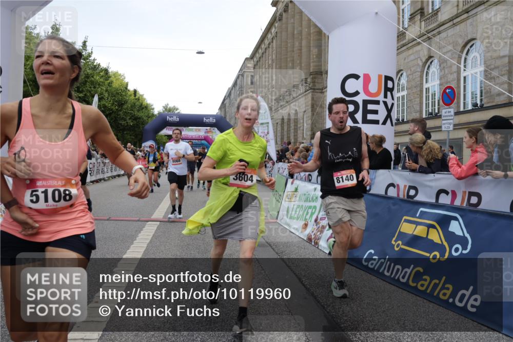 06.09.2026 - CURREX Alsterlauf Yannick Fuchs http://msf.ph/oto/10119960 06.09.2026 10:00:45 Ziel 2531, 2698, 2849, 3068, 3295, 3604, 3820, 3837, 3979, 4084, 5108, 5240, 5519, 5577, 5724, 5833, 5930, 6106, 6257, 6397, 6480, 8068, 8140, 8293 meine-sportfotos.de