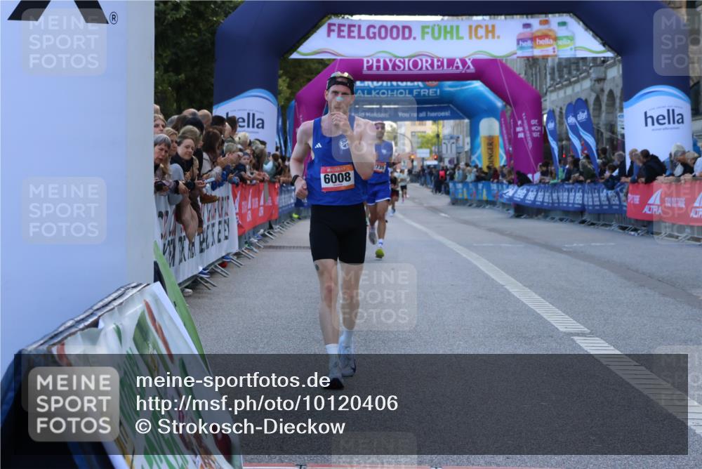 06.09.2026 - CURREX Alsterlauf Strokosch-Dieckow http://msf.ph/oto/10120406 06.09.2026 09:37:16 Ziel 2735, 6006, 6008 meine-sportfotos.de
