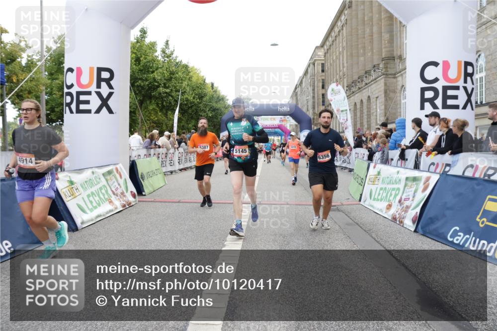 06.09.2026 - CURREX Alsterlauf Yannick Fuchs http://msf.ph/oto/10120417 06.09.2026 10:01:02 Ziel 2251, 3312, 3634, 3635, 3726, 3735, 3941, 4914, 5145, 5387, 6250, 6283, 6353, 6356, 8207, 8215 meine-sportfotos.de