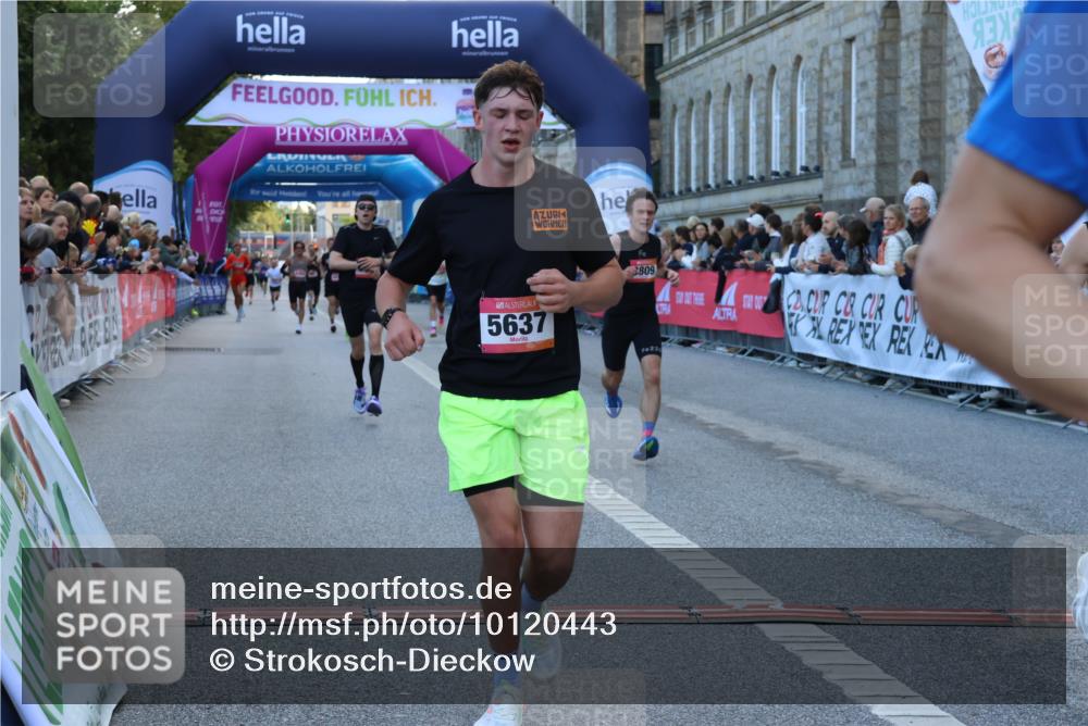 06.09.2026 - CURREX Alsterlauf Strokosch-Dieckow http://msf.ph/oto/10120443 06.09.2026 09:37:30 Ziel 2391, 3040, 3809, 5637, 6057, 6226, 6238 meine-sportfotos.de