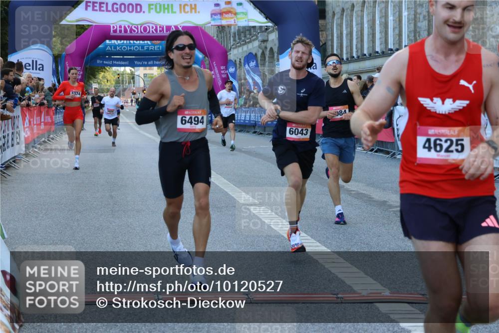 06.09.2026 - CURREX Alsterlauf Strokosch-Dieckow http://msf.ph/oto/10120527 06.09.2026 09:37:37 Ziel 2021, 2391, 3040, 3809, 4201, 4625, 5374, 5641, 6043, 6494, 8084 meine-sportfotos.de