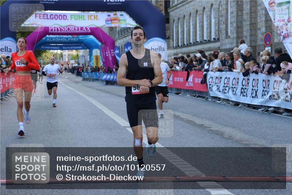 06.09.2026 - CURREX Alsterlauf Strokosch-Dieckow http://msf.ph/oto/10120557 06.09.2026 09:37:40 Ziel 2021, 4201, 4625, 5024, 5374, 5641, 6043, 6494, 8084 meine-sportfotos.de