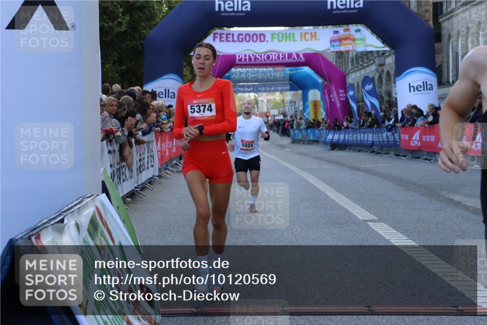 06.09.2026 - CURREX Alsterlauf Strokosch-Dieckow http://msf.ph/oto/10120569 06.09.2026 09:37:41 Ziel 2021, 4201, 4625, 5024, 5374, 5641, 6043, 6494, 8084 meine-sportfotos.de