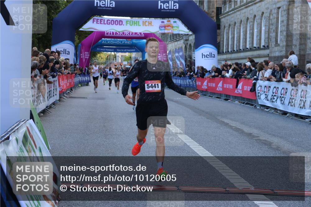 06.09.2026 - CURREX Alsterlauf Strokosch-Dieckow http://msf.ph/oto/10120605 06.09.2026 09:37:47 Ziel 4201, 5024, 5374, 5441, 5641, 5671 meine-sportfotos.de