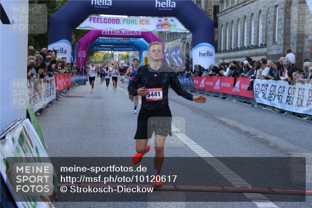 06.09.2026 - CURREX Alsterlauf Strokosch-Dieckow http://msf.ph/oto/10120617 06.09.2026 09:37:47 Ziel 4201, 5024, 5374, 5441, 5641, 5671 meine-sportfotos.de