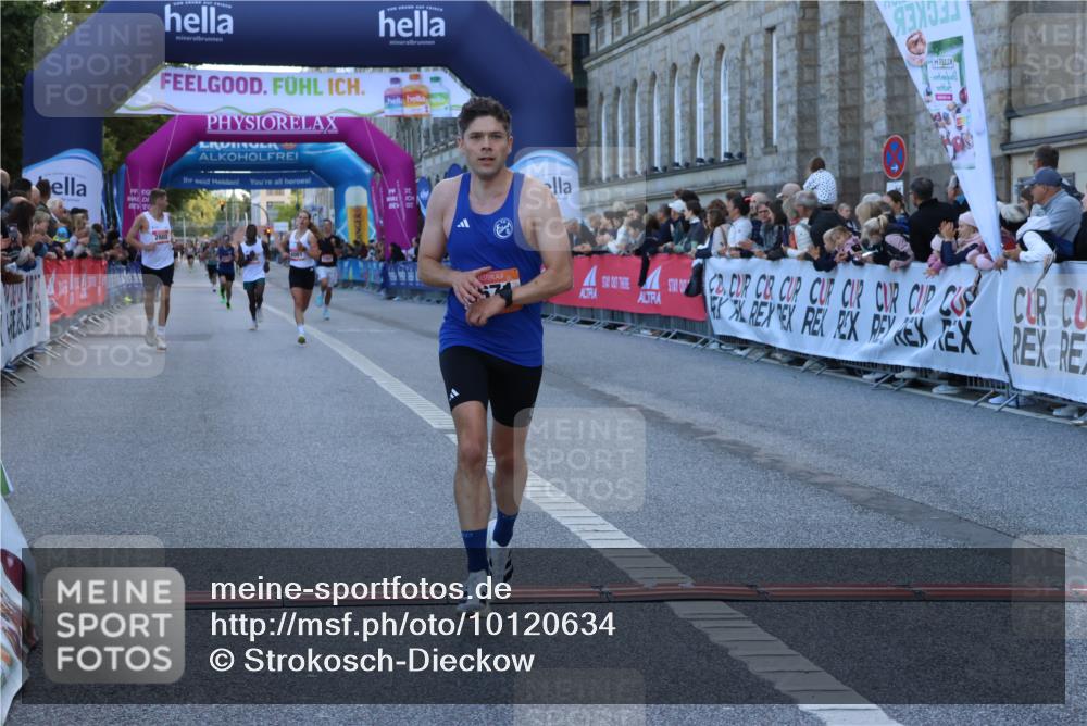 06.09.2026 - CURREX Alsterlauf Strokosch-Dieckow http://msf.ph/oto/10120634 06.09.2026 09:37:50 Ziel 2802, 5024, 5441, 5671, 6001 meine-sportfotos.de