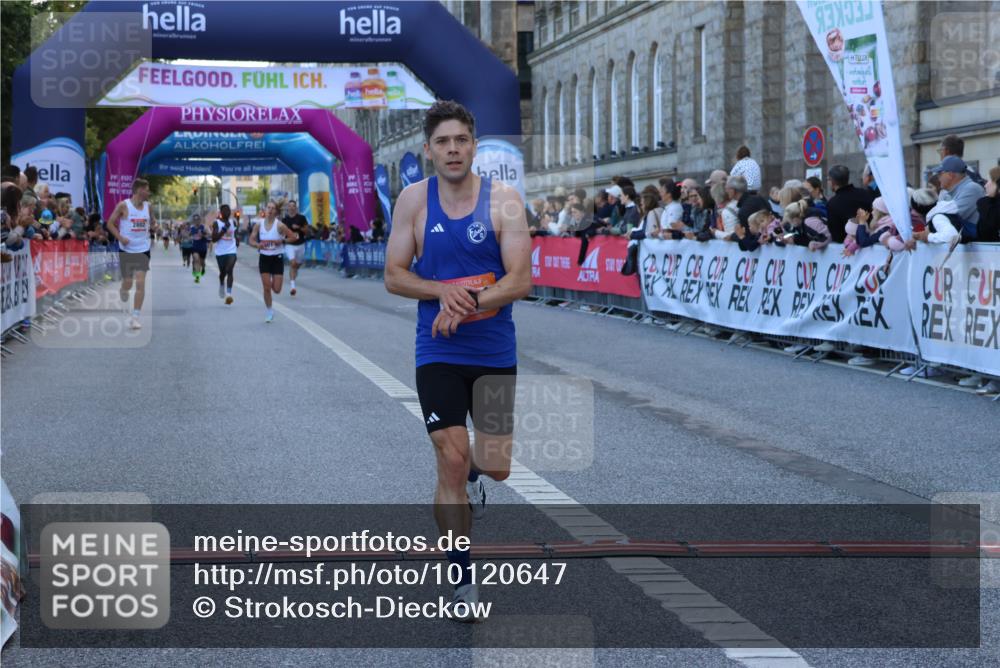 06.09.2026 - CURREX Alsterlauf Strokosch-Dieckow http://msf.ph/oto/10120647 06.09.2026 09:37:50 Ziel 2802, 5024, 5441, 5671, 6001 meine-sportfotos.de
