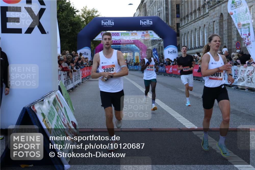 06.09.2026 - CURREX Alsterlauf Strokosch-Dieckow http://msf.ph/oto/10120687 06.09.2026 09:37:56 Ziel 2802, 3382, 5671, 6001, 6300, 8011 meine-sportfotos.de