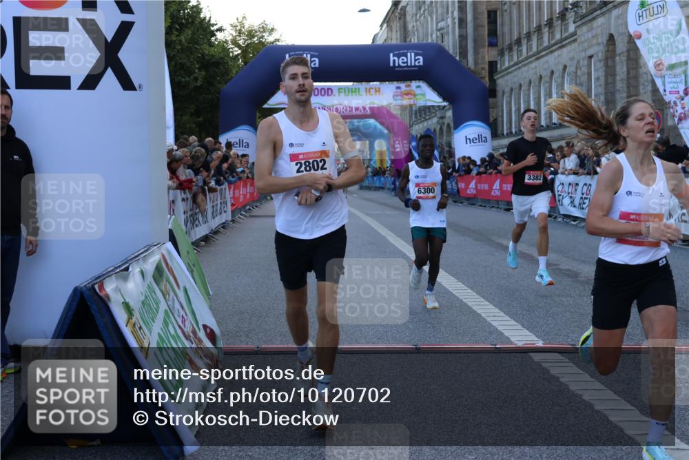 06.09.2026 - CURREX Alsterlauf Strokosch-Dieckow http://msf.ph/oto/10120702 06.09.2026 09:37:56 Ziel 2802, 3382, 5671, 6001, 6300, 8011 meine-sportfotos.de