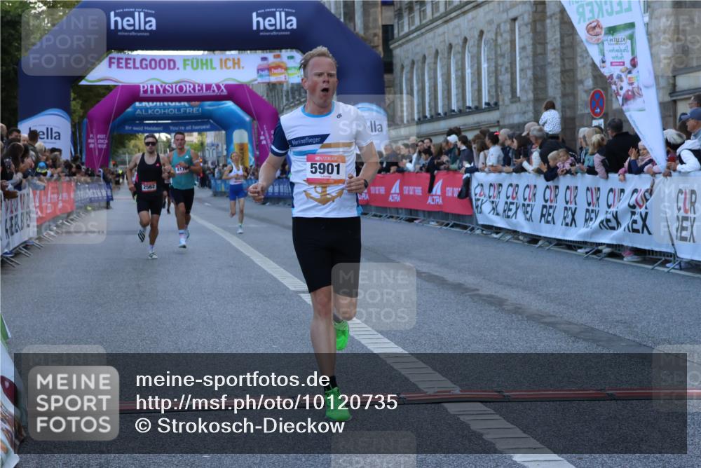 06.09.2026 - CURREX Alsterlauf Strokosch-Dieckow http://msf.ph/oto/10120735 06.09.2026 09:38:03 Ziel 2562, 3382, 4176, 5901, 6003, 6300, 8011 meine-sportfotos.de