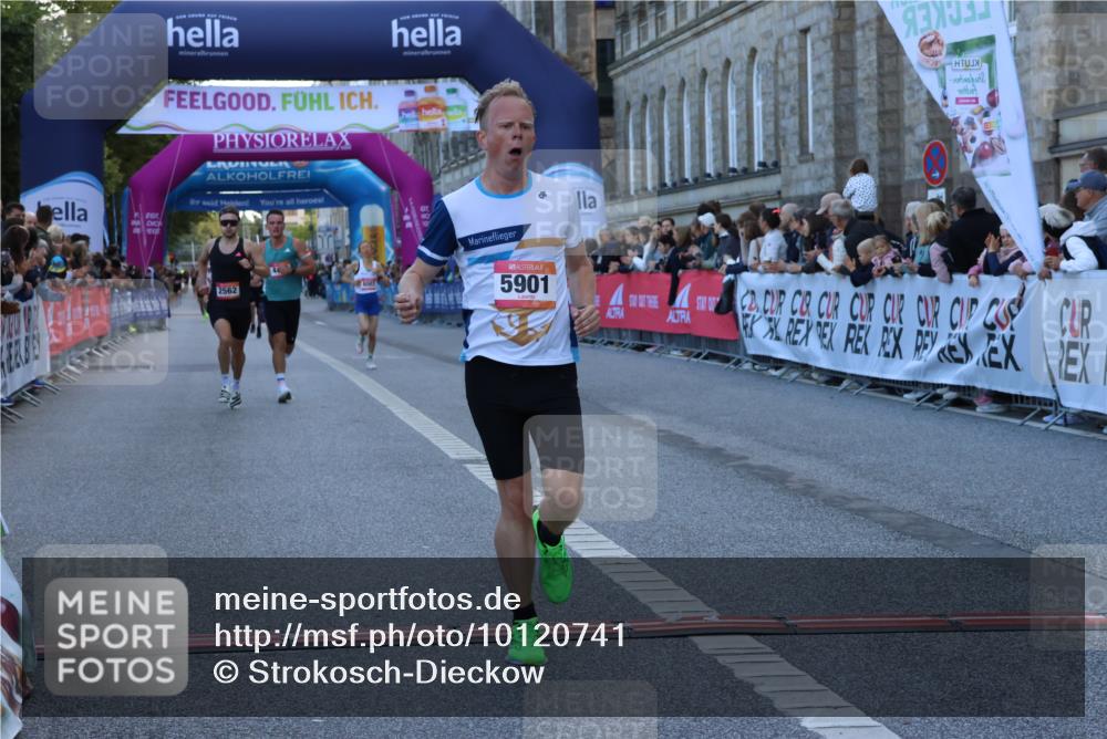 06.09.2026 - CURREX Alsterlauf Strokosch-Dieckow http://msf.ph/oto/10120741 06.09.2026 09:38:03 Ziel 2562, 3382, 4176, 5901, 6003, 6300, 8011 meine-sportfotos.de