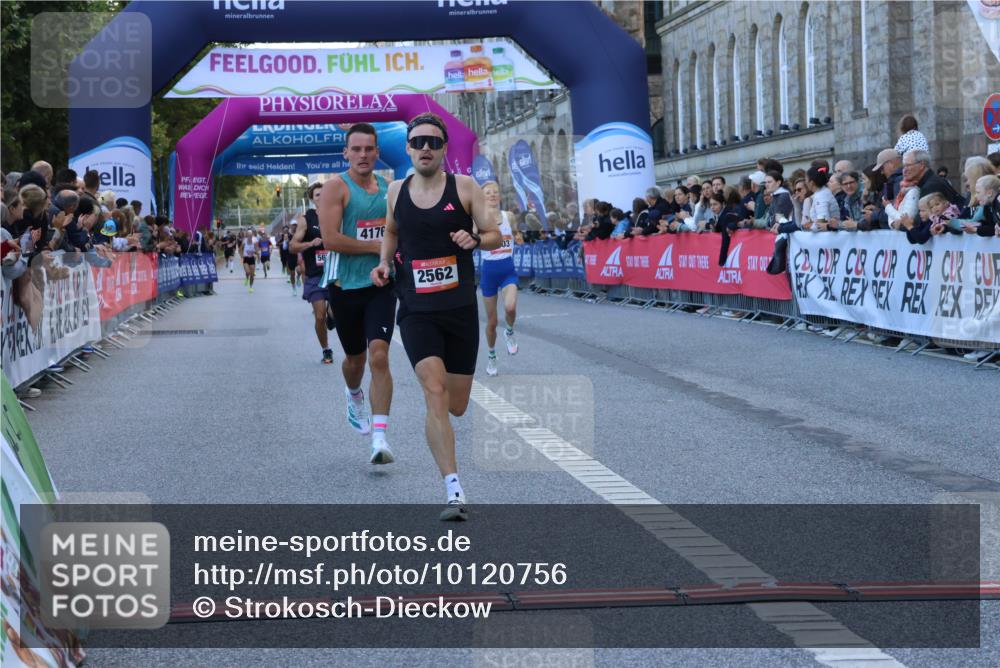 06.09.2026 - CURREX Alsterlauf Strokosch-Dieckow http://msf.ph/oto/10120756 06.09.2026 09:38:05 Ziel 2562, 4176, 5658, 5901, 6003, 8011 meine-sportfotos.de