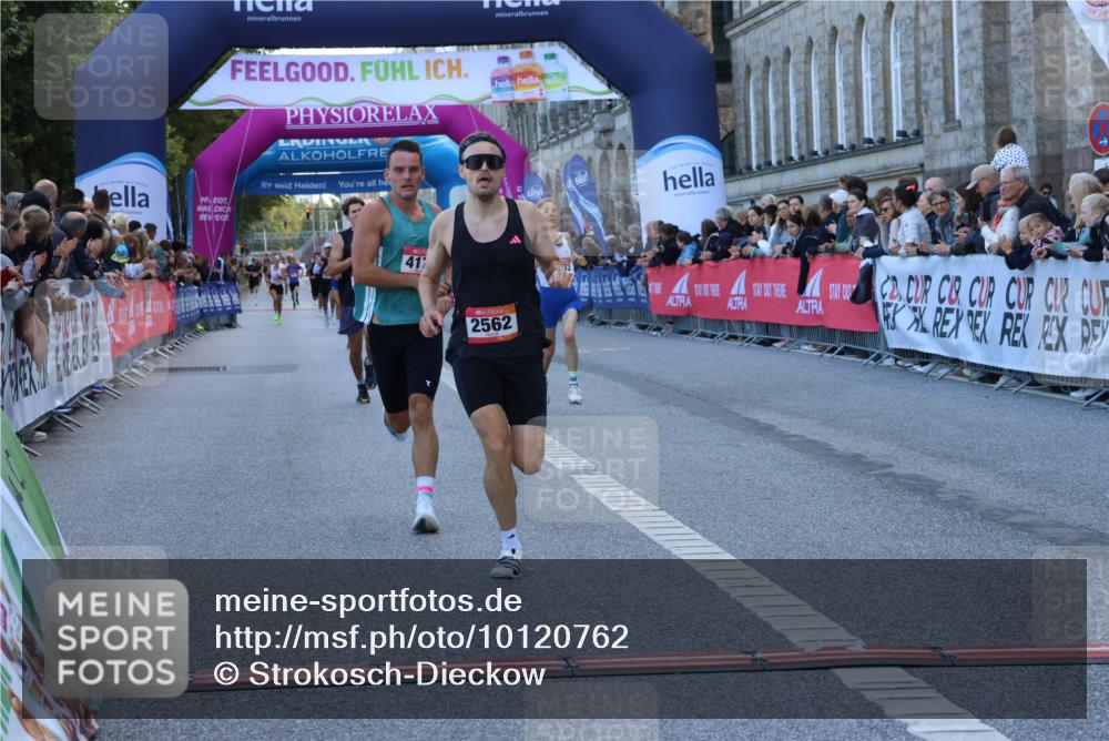 06.09.2026 - CURREX Alsterlauf Strokosch-Dieckow http://msf.ph/oto/10120762 06.09.2026 09:38:05 Ziel 2562, 4176, 5658, 5901, 6003, 8011 meine-sportfotos.de