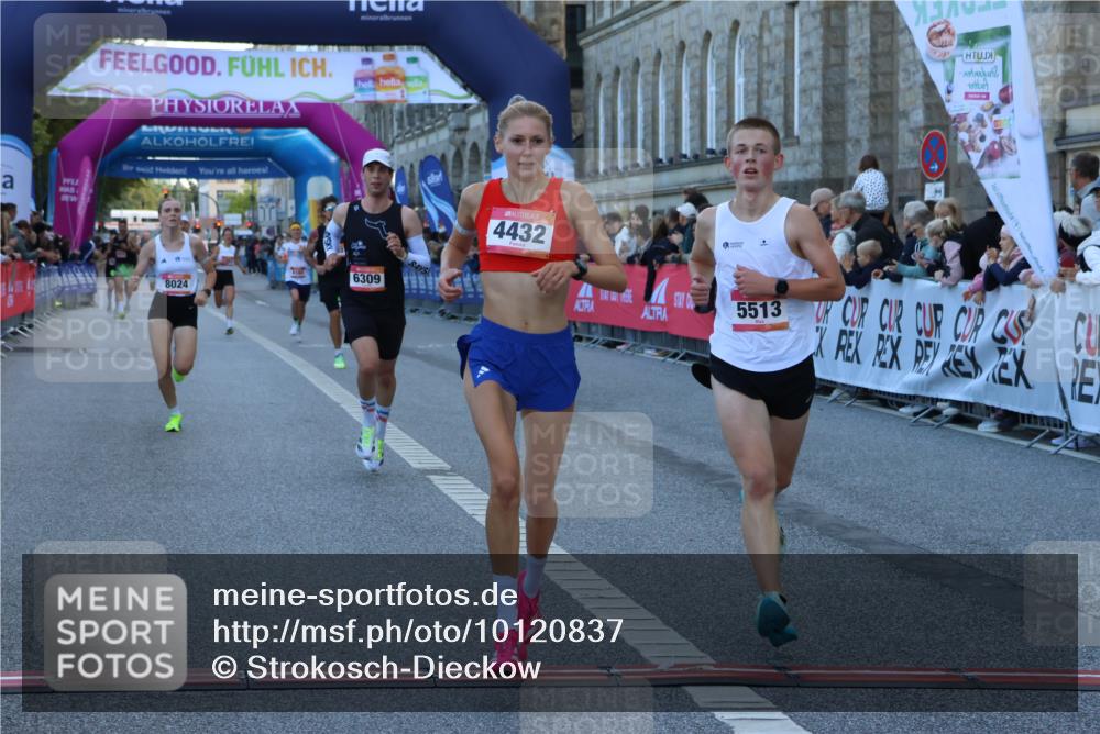 06.09.2026 - CURREX Alsterlauf Strokosch-Dieckow http://msf.ph/oto/10120837 06.09.2026 09:38:16 Ziel 3866, 4432, 4983, 5513, 5658, 6309, 8024 meine-sportfotos.de