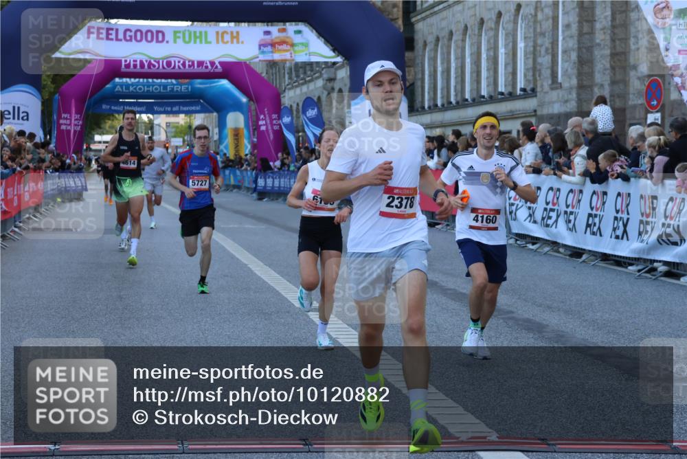 06.09.2026 - CURREX Alsterlauf Strokosch-Dieckow http://msf.ph/oto/10120882 06.09.2026 09:38:22 Ziel 2378, 4160, 4432, 4614, 4983, 5513, 5687, 5727, 6133, 6309, 8024 meine-sportfotos.de