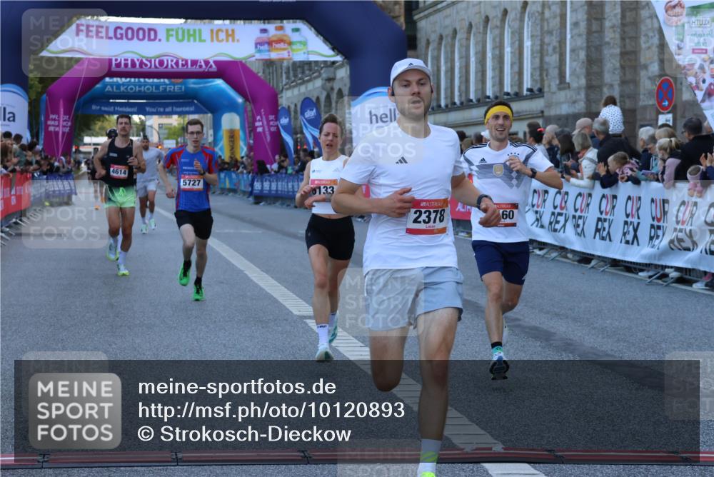 06.09.2026 - CURREX Alsterlauf Strokosch-Dieckow http://msf.ph/oto/10120893 06.09.2026 09:38:22 Ziel 2378, 4160, 4432, 4614, 4983, 5513, 5687, 5727, 6133, 6309, 8024 meine-sportfotos.de