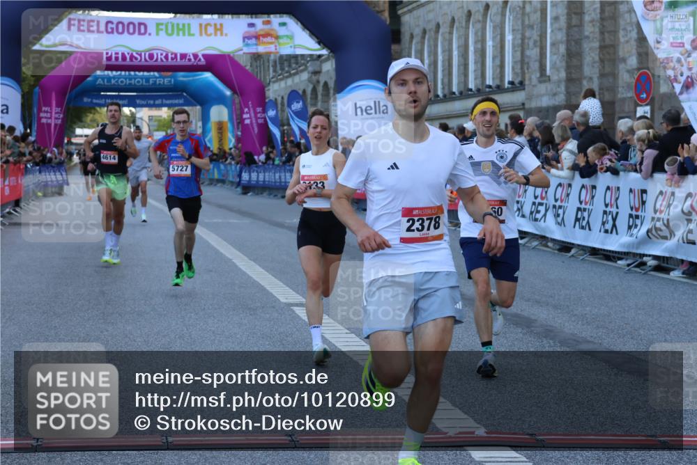 06.09.2026 - CURREX Alsterlauf Strokosch-Dieckow http://msf.ph/oto/10120899 06.09.2026 09:38:22 Ziel 2378, 4160, 4432, 4614, 4983, 5513, 5687, 5727, 6133, 6309, 8024 meine-sportfotos.de