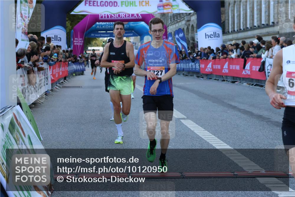 06.09.2026 - CURREX Alsterlauf Strokosch-Dieckow http://msf.ph/oto/10120950 06.09.2026 09:38:24 Ziel 2378, 4160, 4614, 4983, 5687, 5727, 6101, 6133, 6309, 8024 meine-sportfotos.de