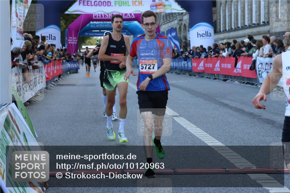 06.09.2026 - CURREX Alsterlauf Strokosch-Dieckow http://msf.ph/oto/10120963 06.09.2026 09:38:24 Ziel 2378, 4160, 4614, 4983, 5687, 5727, 6101, 6133, 6309, 8024 meine-sportfotos.de