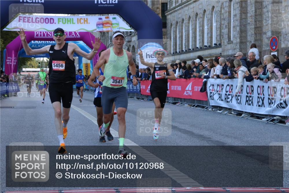 06.09.2026 - CURREX Alsterlauf Strokosch-Dieckow http://msf.ph/oto/10120968 06.09.2026 09:38:32 Ziel 2214, 3541, 4614, 5193, 5456, 5619, 5687, 6101, 6423, 8274 meine-sportfotos.de