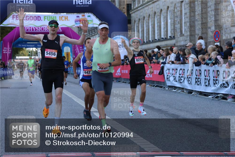 06.09.2026 - CURREX Alsterlauf Strokosch-Dieckow http://msf.ph/oto/10120994 06.09.2026 09:38:33 Ziel 2214, 2326, 3541, 5193, 5456, 5619, 5687, 6101, 6423, 8274 meine-sportfotos.de