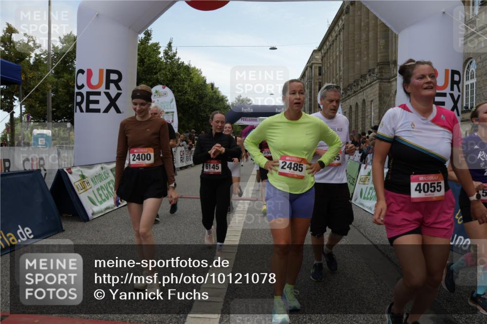 06.09.2026 - CURREX Alsterlauf Yannick Fuchs http://msf.ph/oto/10121078 06.09.2026 10:01:24 Ziel 2400, 2485, 3195, 3280, 3401, 3730, 3740, 4049, 4055, 4429, 4580, 4633, 4701, 5139, 5237, 5424, 5523, 5598, 5745, 6027, 6033, 6145, 6445 meine-sportfotos.de