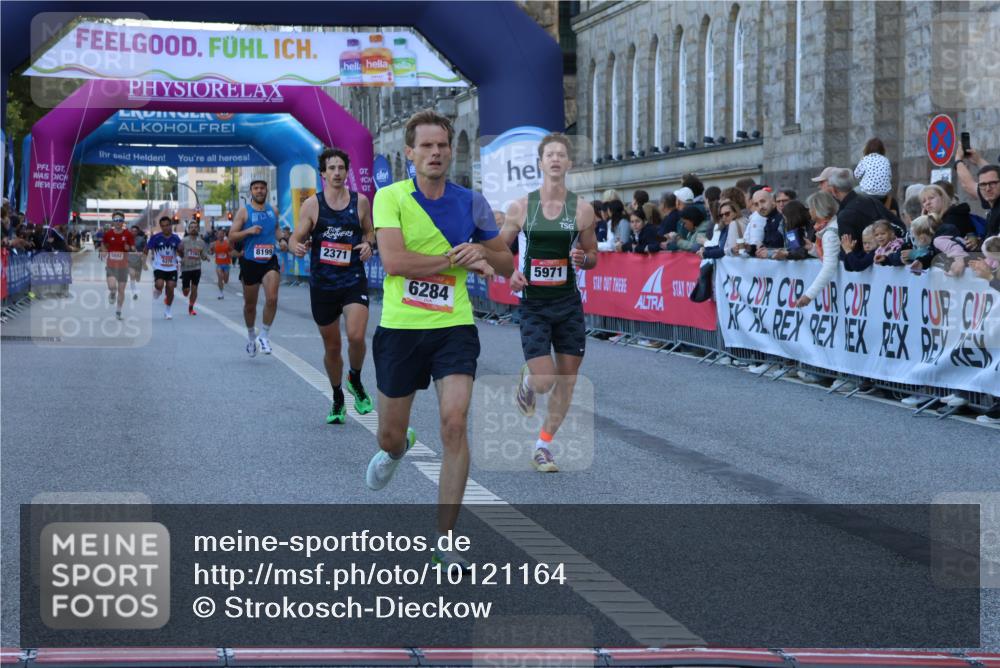 06.09.2026 - CURREX Alsterlauf Strokosch-Dieckow http://msf.ph/oto/10121164 06.09.2026 09:38:50 Ziel 2371, 3817, 5469, 5739, 5971, 6284, 8010, 8013, 8199 meine-sportfotos.de