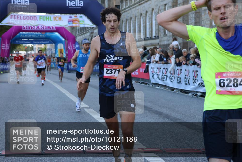 06.09.2026 - CURREX Alsterlauf Strokosch-Dieckow http://msf.ph/oto/10121188 06.09.2026 09:38:53 Ziel 2371, 2784, 5333, 5469, 5692, 5739, 5971, 6284, 6370, 8010, 8199 meine-sportfotos.de