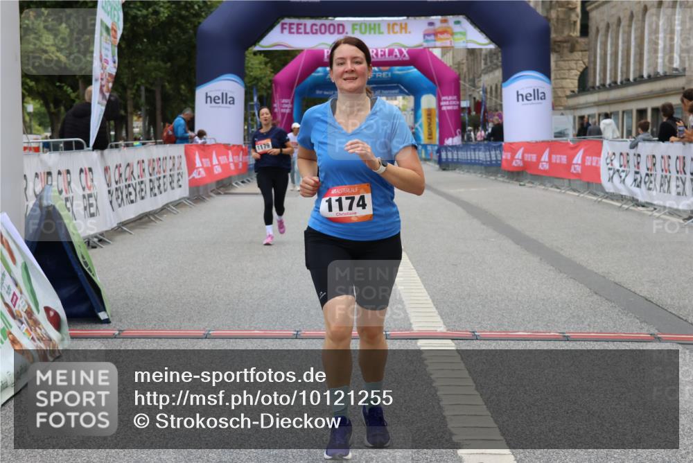 06.09.2026 - CURREX Alsterlauf Strokosch-Dieckow http://msf.ph/oto/10121255 06.09.2026 12:04:31 Ziel 1158, 1174, 1178, 1179, 1241 meine-sportfotos.de