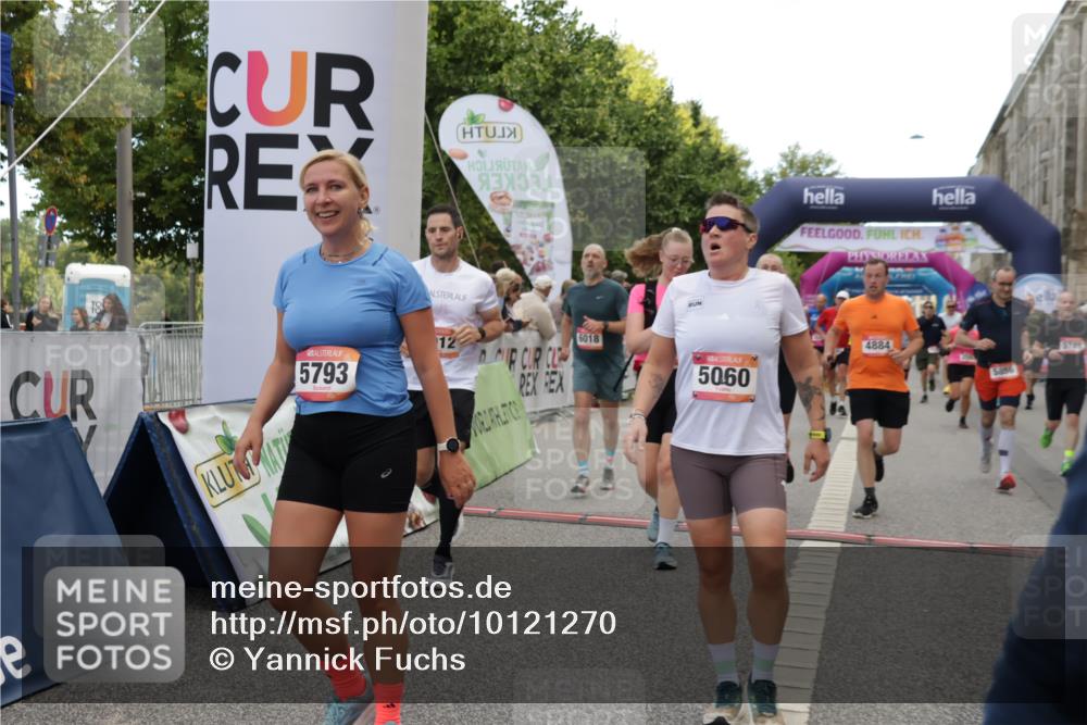 06.09.2026 - CURREX Alsterlauf Yannick Fuchs http://msf.ph/oto/10121270 06.09.2026 10:01:32 Ziel 2249, 2492, 2496, 3280, 3518, 3544, 4259, 4580, 4638, 4883, 4884, 5012, 5060, 5139, 5192, 5237, 5523, 5669, 5749, 5793, 5856, 6018, 6027, 6033, 6114 meine-sportfotos.de