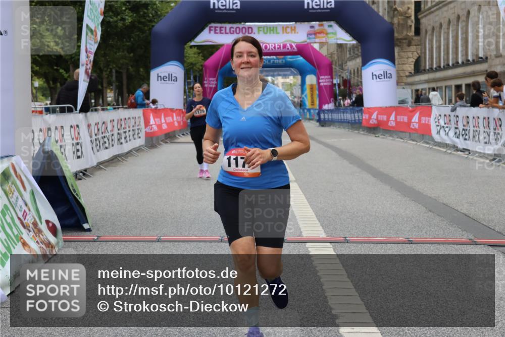 06.09.2026 - CURREX Alsterlauf Strokosch-Dieckow http://msf.ph/oto/10121272 06.09.2026 12:04:32 Ziel 1158, 1174, 1178, 1179 meine-sportfotos.de