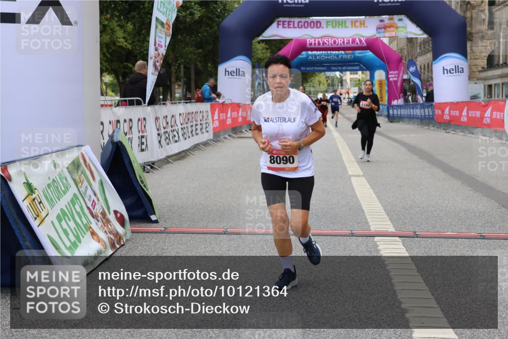 06.09.2026 - CURREX Alsterlauf Strokosch-Dieckow http://msf.ph/oto/10121364 06.09.2026 12:04:46 Ziel 1109, 1110, 1199, 8090 meine-sportfotos.de