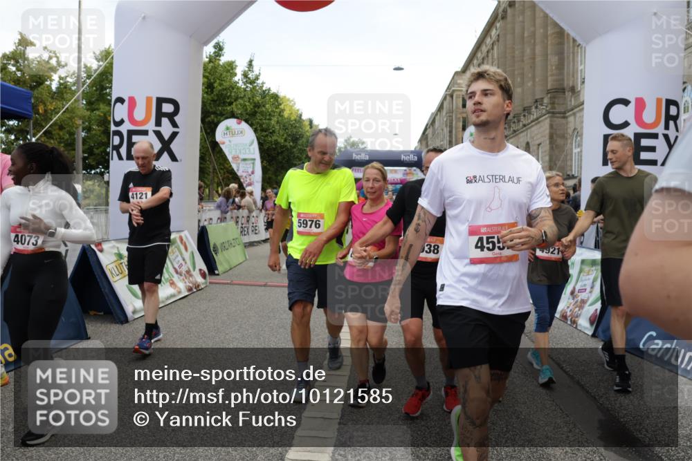 06.09.2026 - CURREX Alsterlauf Yannick Fuchs http://msf.ph/oto/10121585 06.09.2026 10:01:42 Ziel 2249, 2385, 2496, 2733, 2977, 3115, 3544, 3563, 4067, 4073, 4121, 4259, 4551, 4552, 4608, 4638, 4921, 5106, 5186, 5192, 5388, 5429, 5669, 5734, 5918, 5976, 6114, 8037, 8038, 8062 meine-sportfotos.de
