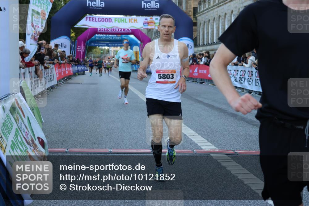 06.09.2026 - CURREX Alsterlauf Strokosch-Dieckow http://msf.ph/oto/10121852 06.09.2026 09:39:34 Ziel 2727, 2739, 3270, 3972, 4163, 5246, 5334, 5339, 5803 meine-sportfotos.de