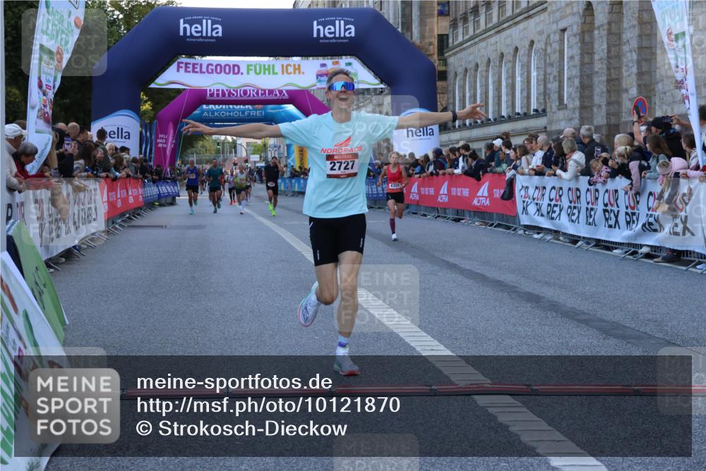 06.09.2026 - CURREX Alsterlauf Strokosch-Dieckow http://msf.ph/oto/10121870 06.09.2026 09:39:36 Ziel 2727, 3270, 4163, 4380, 5334, 5339, 5803 meine-sportfotos.de