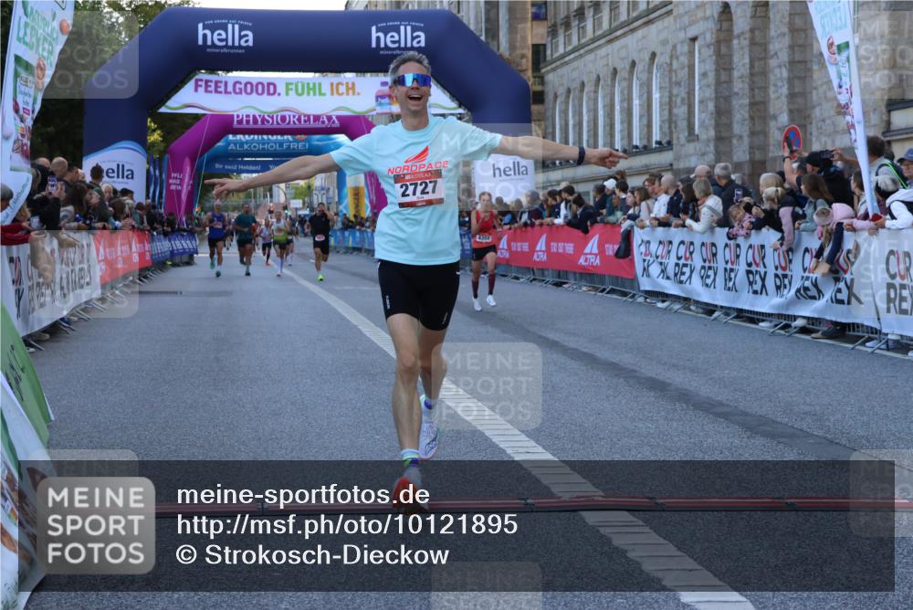 06.09.2026 - CURREX Alsterlauf Strokosch-Dieckow http://msf.ph/oto/10121895 06.09.2026 09:39:36 Ziel 2727, 3270, 4163, 4380, 5334, 5339, 5803 meine-sportfotos.de